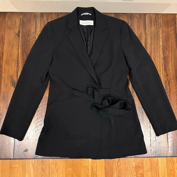 Max Mara wool blend black drapey wrap blazer size 42 EU/US size 6 - Picture 2 of 13